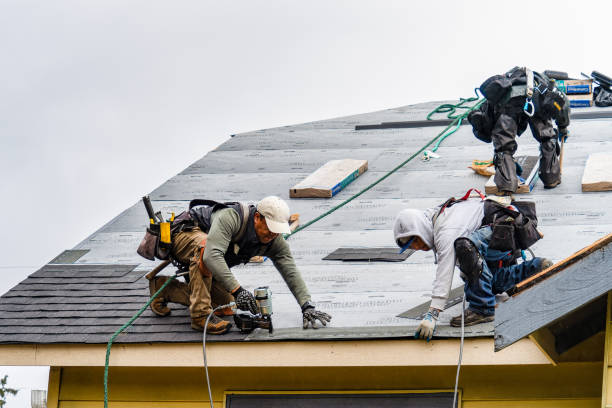 Professional Gutter Installation technician working in Glencoe, OK